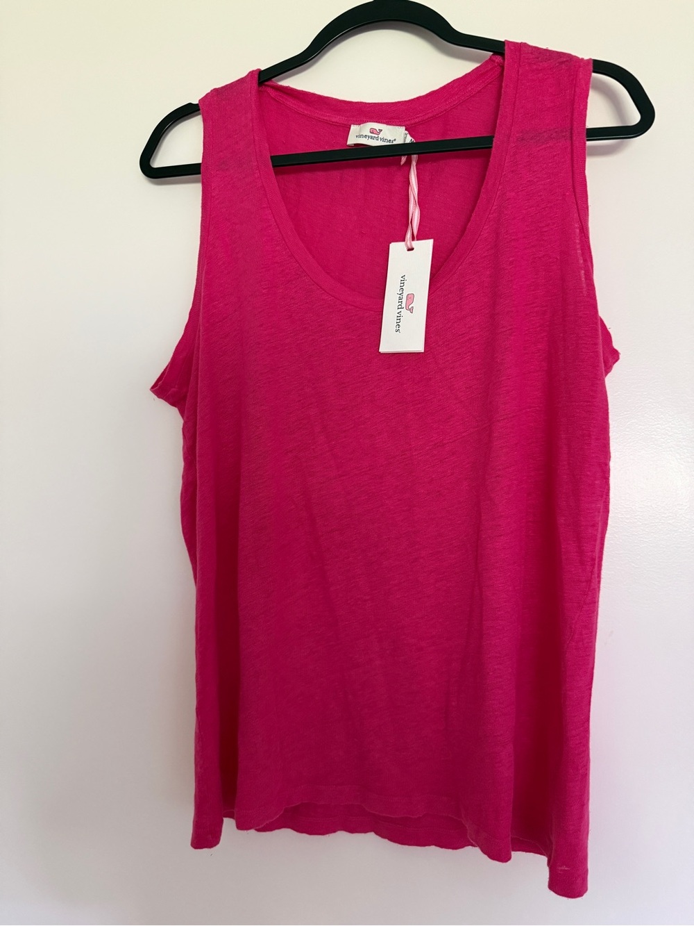 Vineyard Vines Bright Pink Women's Linen Tank Top - Classic Scoop Neck
